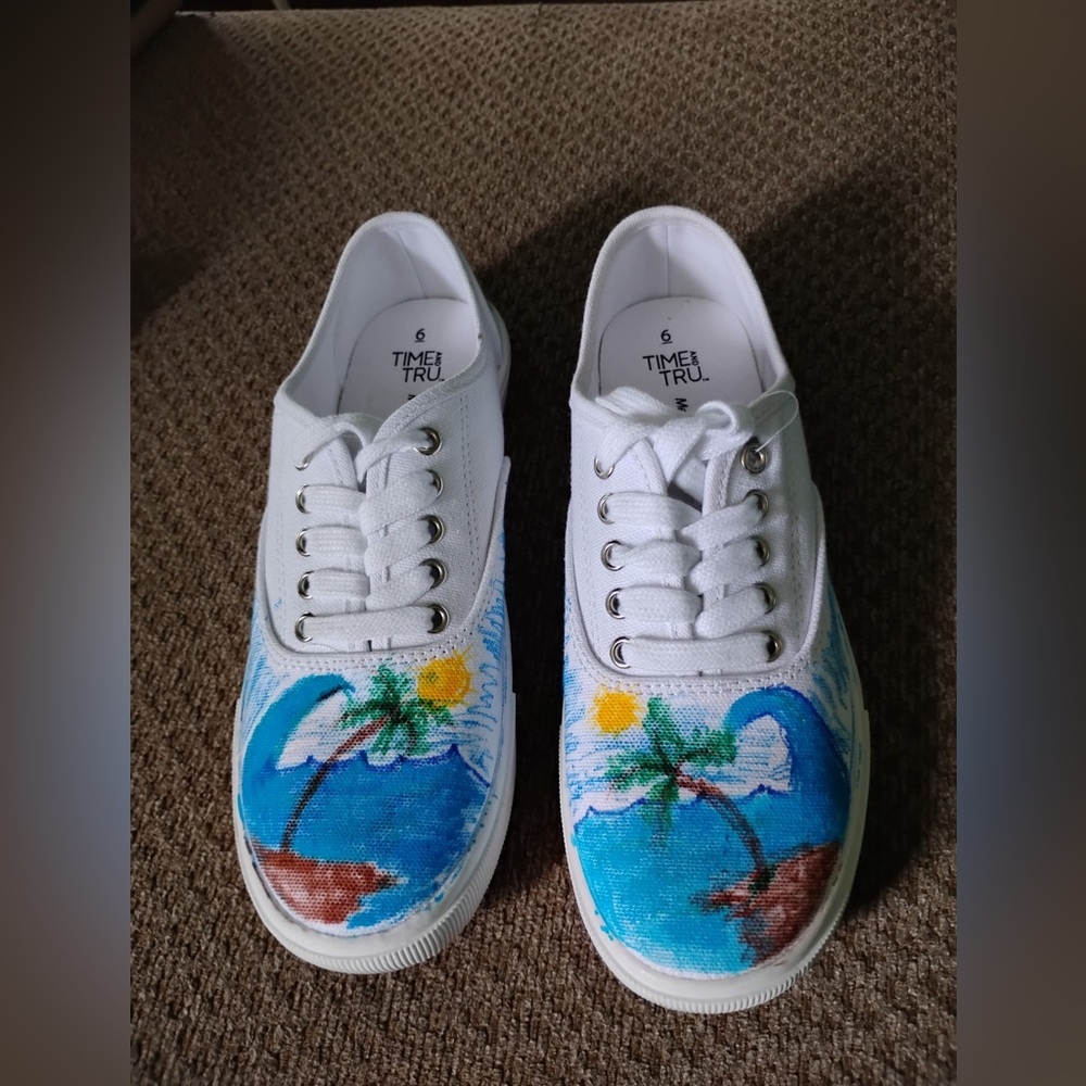 Time and Tru Women's White Canvas Sneakers with Beach Design 6
